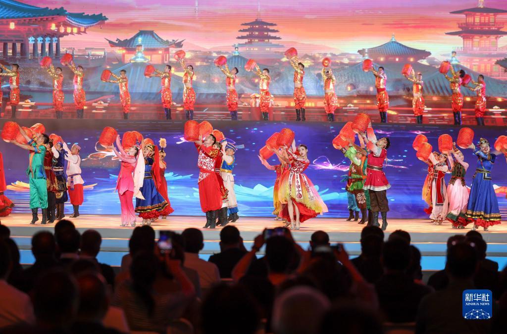 新濠三元